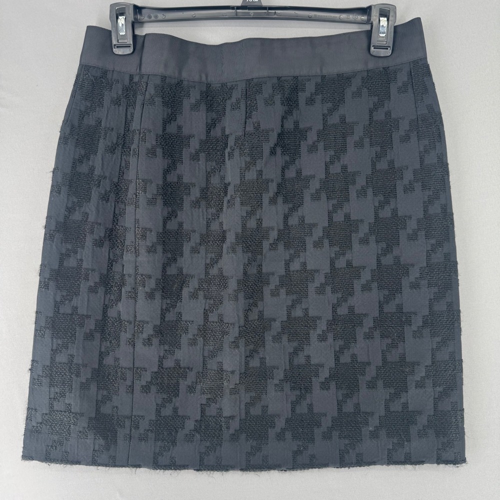 Ann Taylor LOFT Black Houndstooth Textured Mini Skirt Size 14 Business Casual